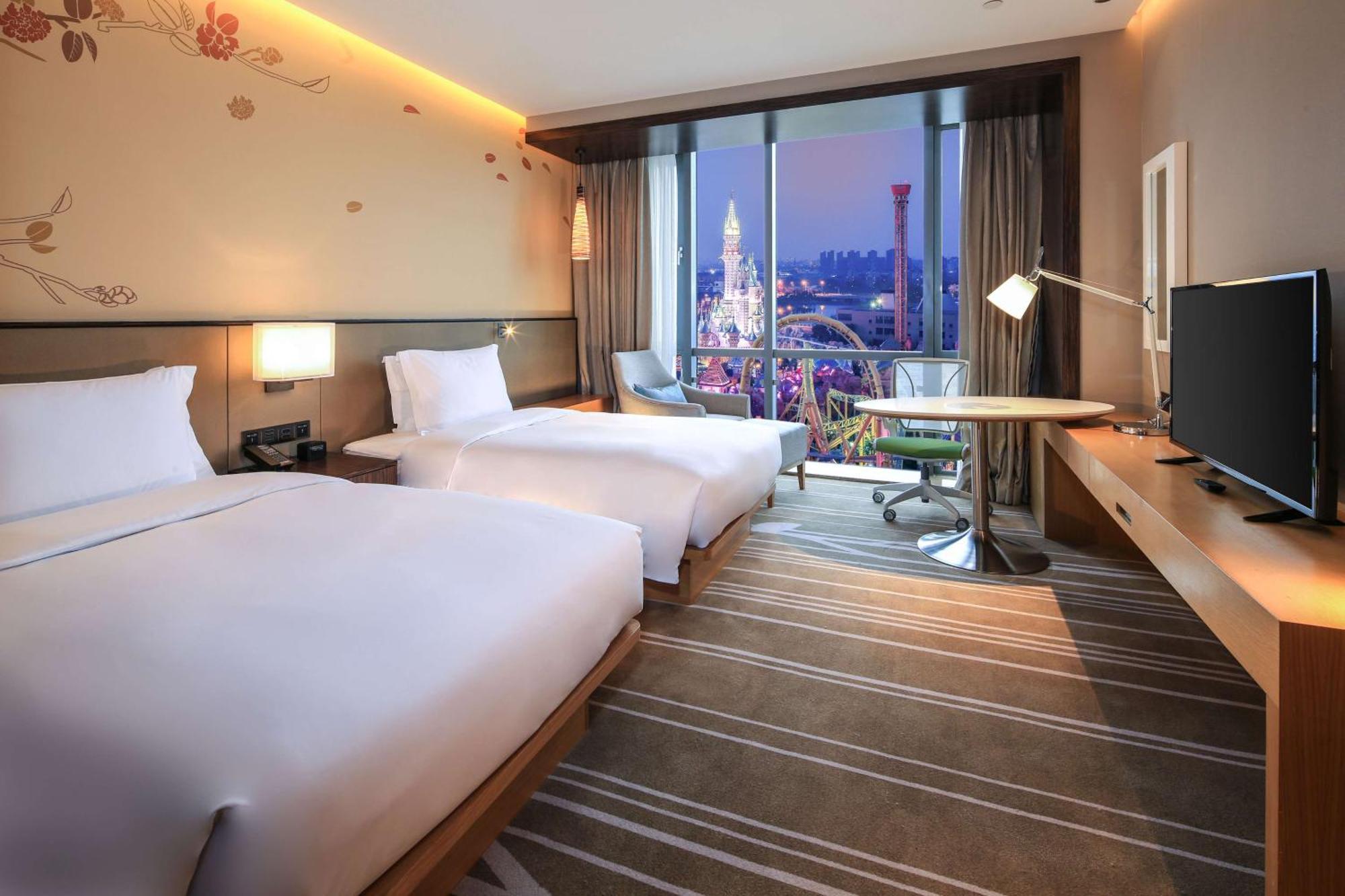 Hilton Garden Inn Ningbo Bagian luar foto