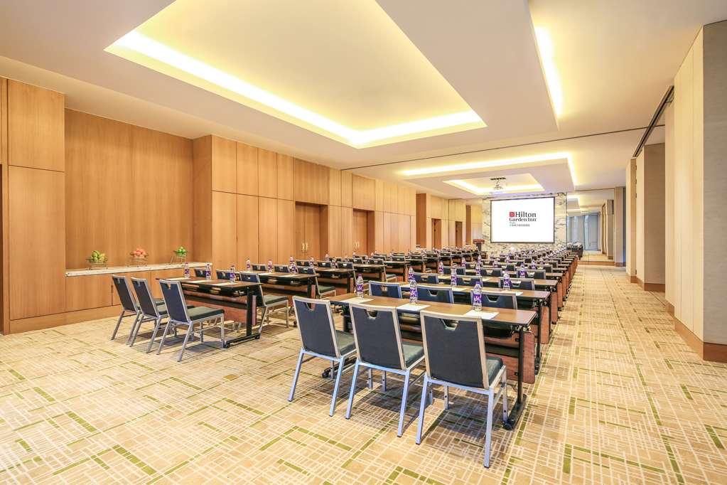 Hilton Garden Inn Ningbo Fasilitas foto